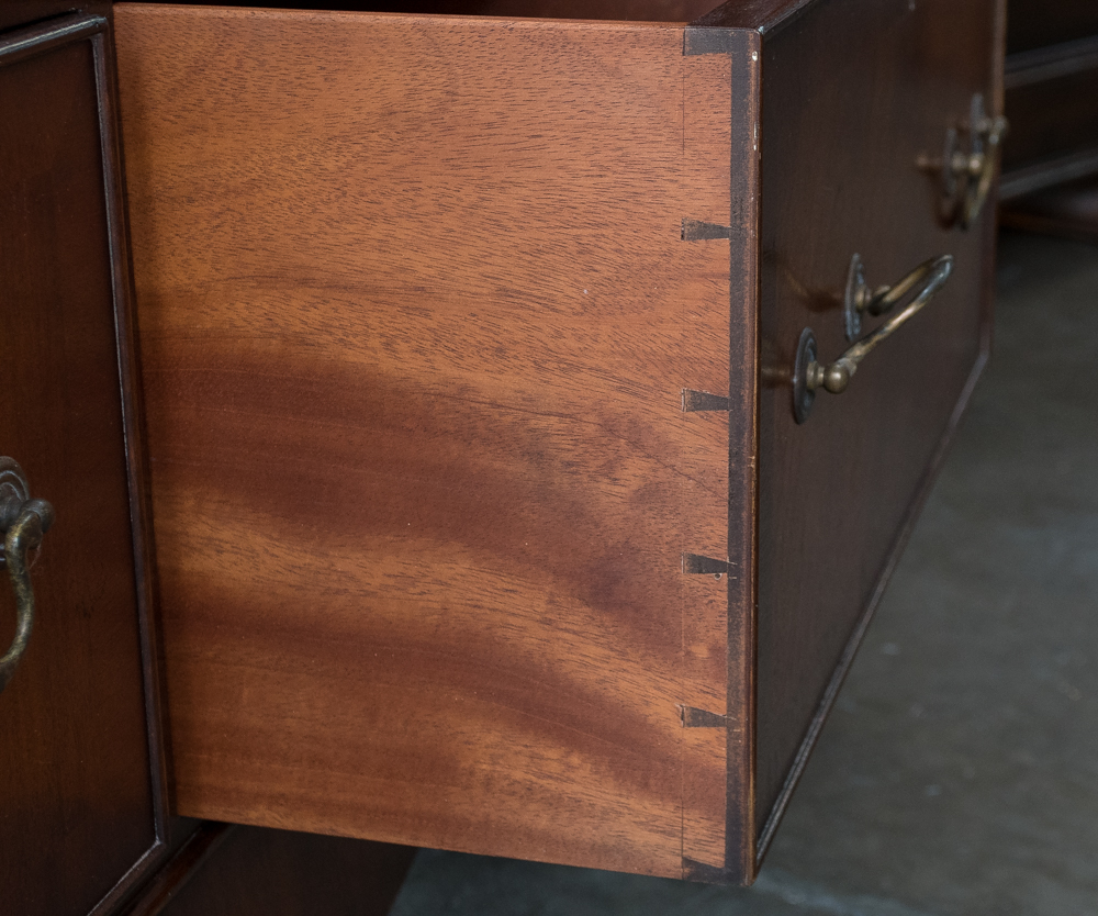 Vintage Hepplewhite Style Mahogany Display Cabinet