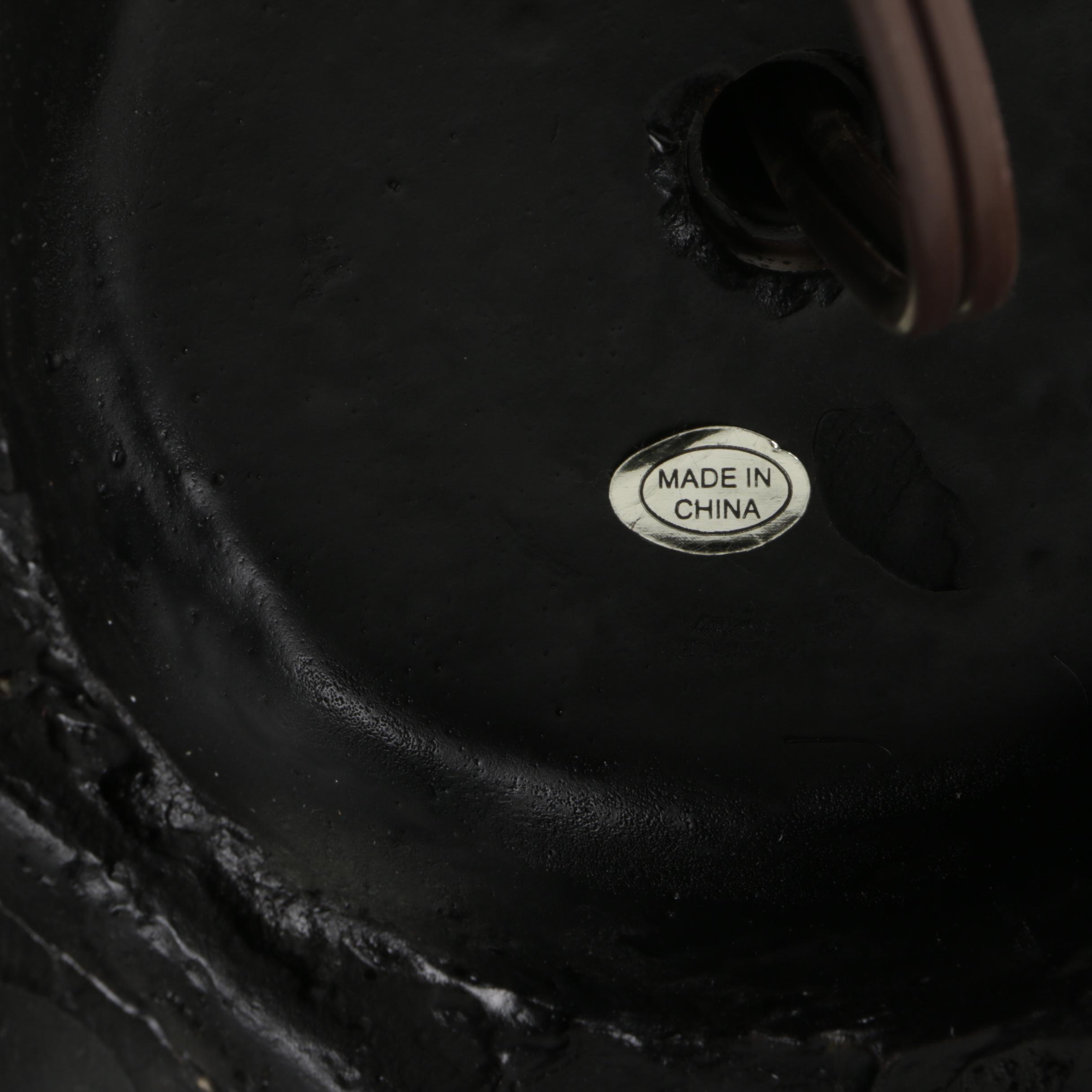 Wood Pineapple Style Table Lamp