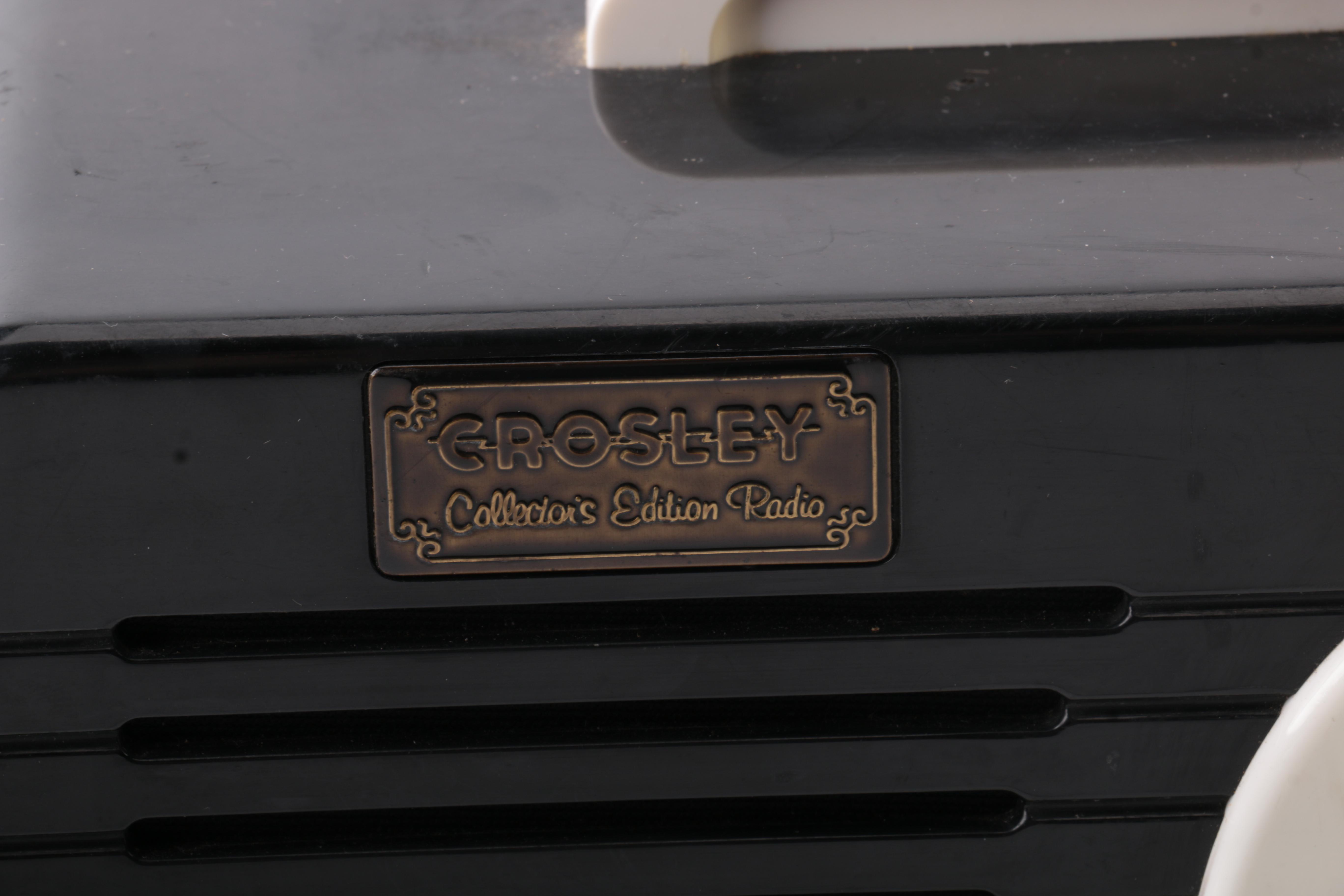Crosley "Collector's Edition" AM/FM Radio