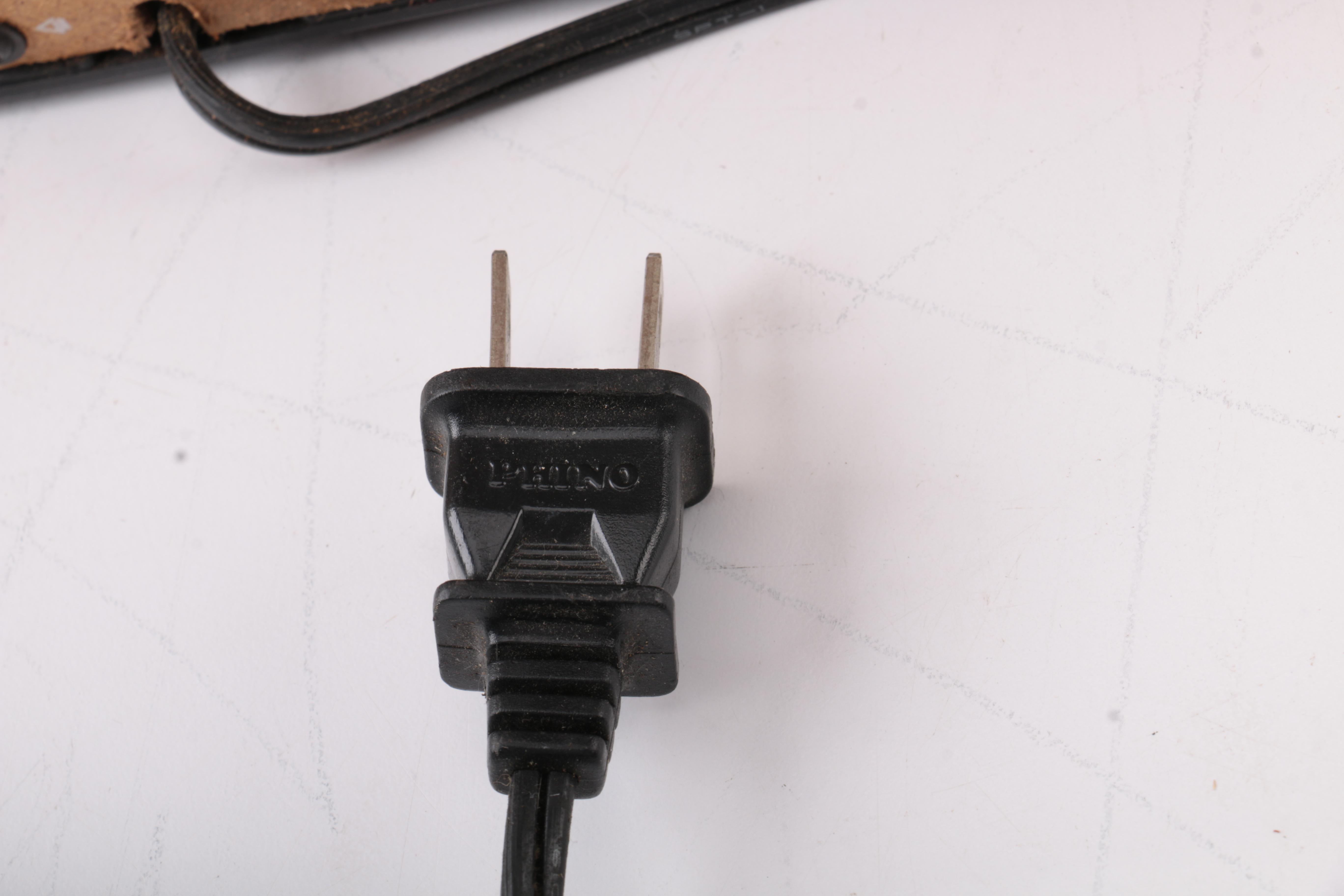 Crosley "Collector's Edition" AM/FM Radio