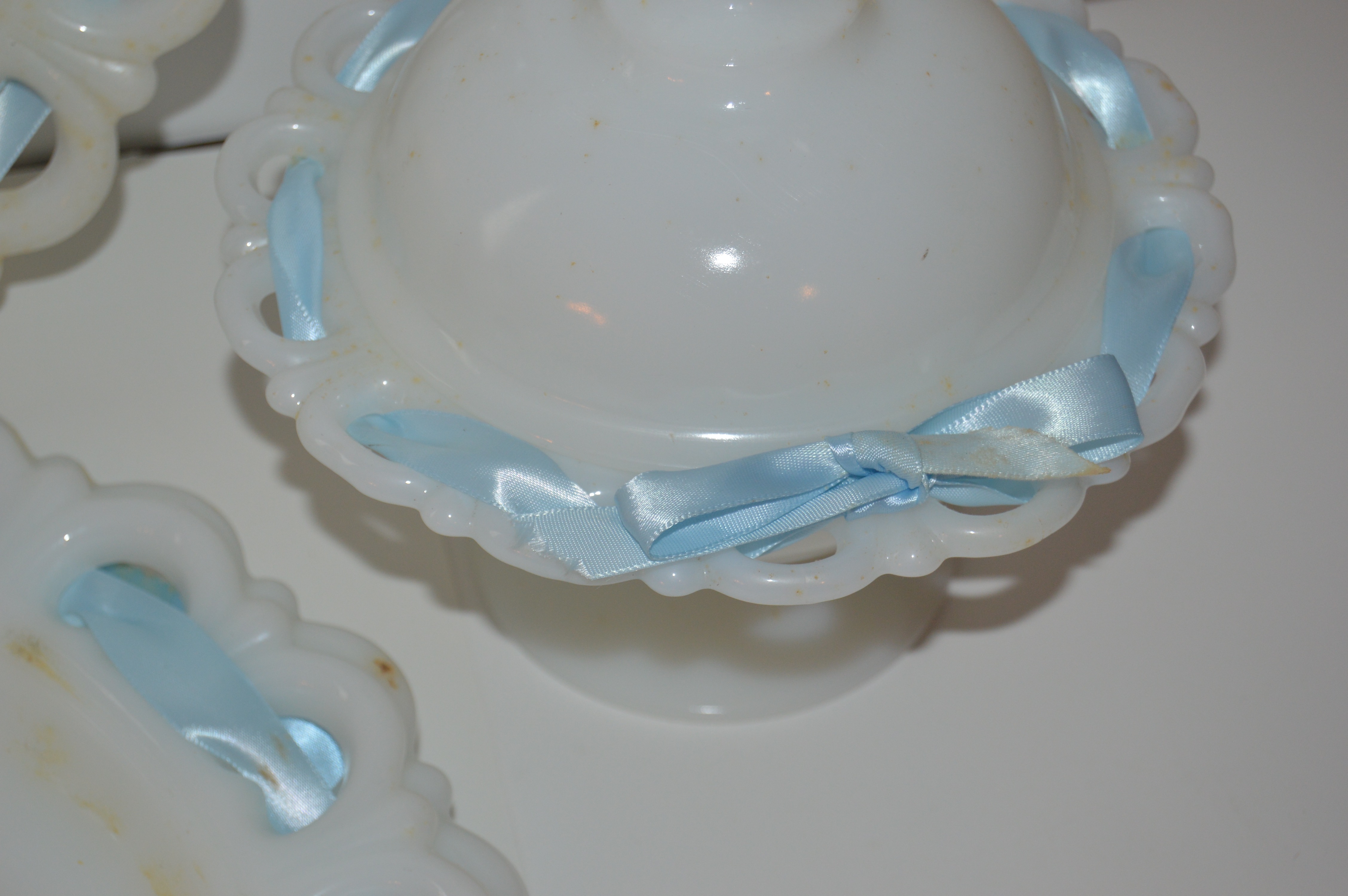 Anchor Hocking "Old Colony" Lace Edge Milk Glass Collection