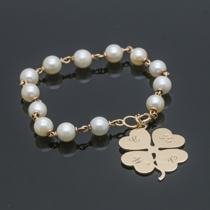 14K Yellow Gold Cultured Pearl Link Bracelet With Four Leaf Clover Charm