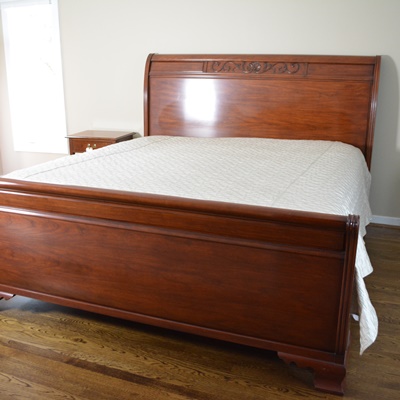 Stickley Cherry King Sleigh Bed