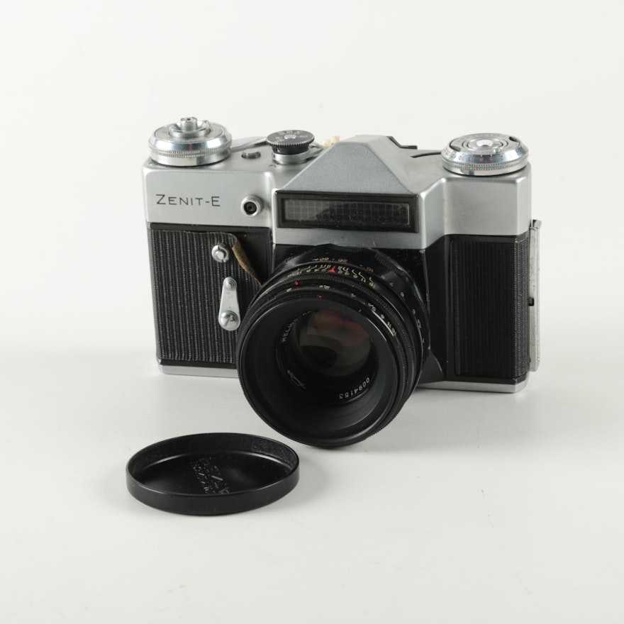 Vintage Zenit-E Camera
