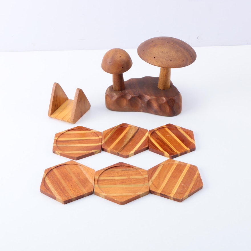 Filipino Carved Rain Tree Mushroom Décor and Wooden Coaster Set