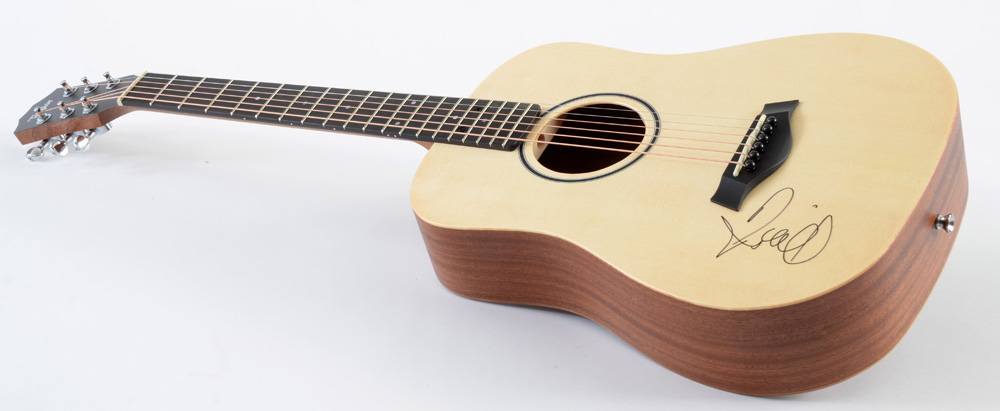 One Direction Niall Horan Signed Taylor Acoustic Guitar and Case