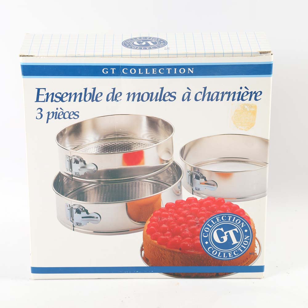 Assorted Bakeware including Pyrex