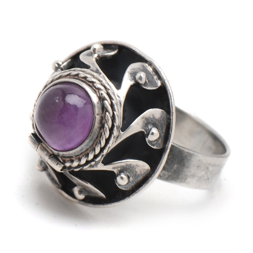 Mexican Sterling Silver and Amethyst Chamber Ring