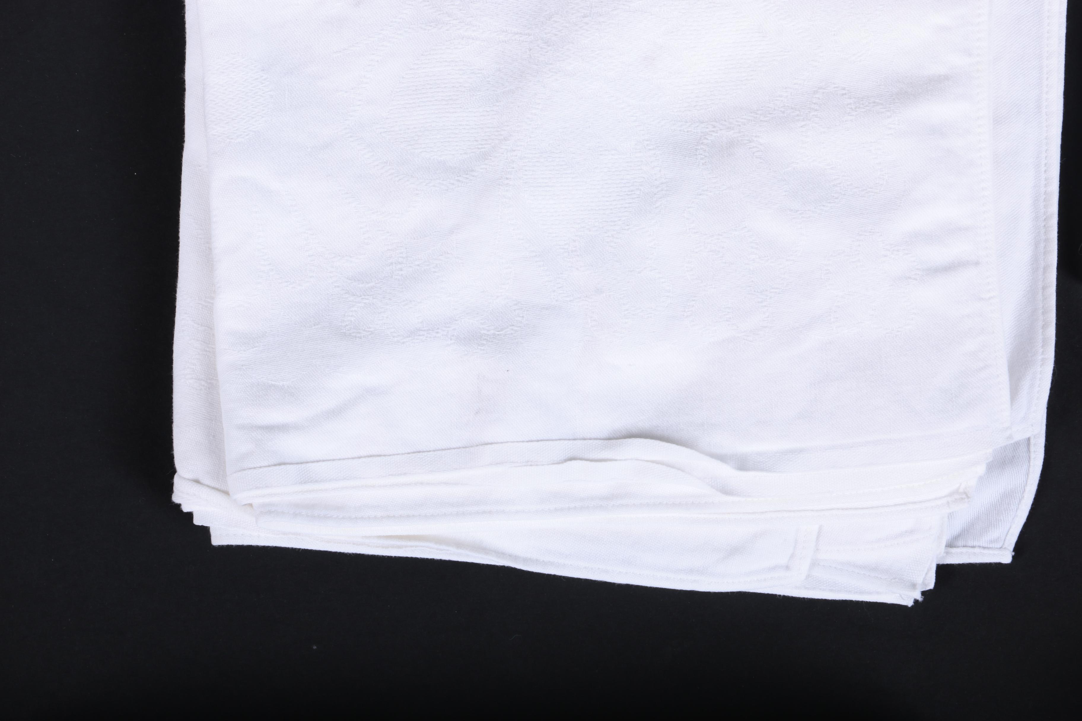 Assortment of Vintage Linens