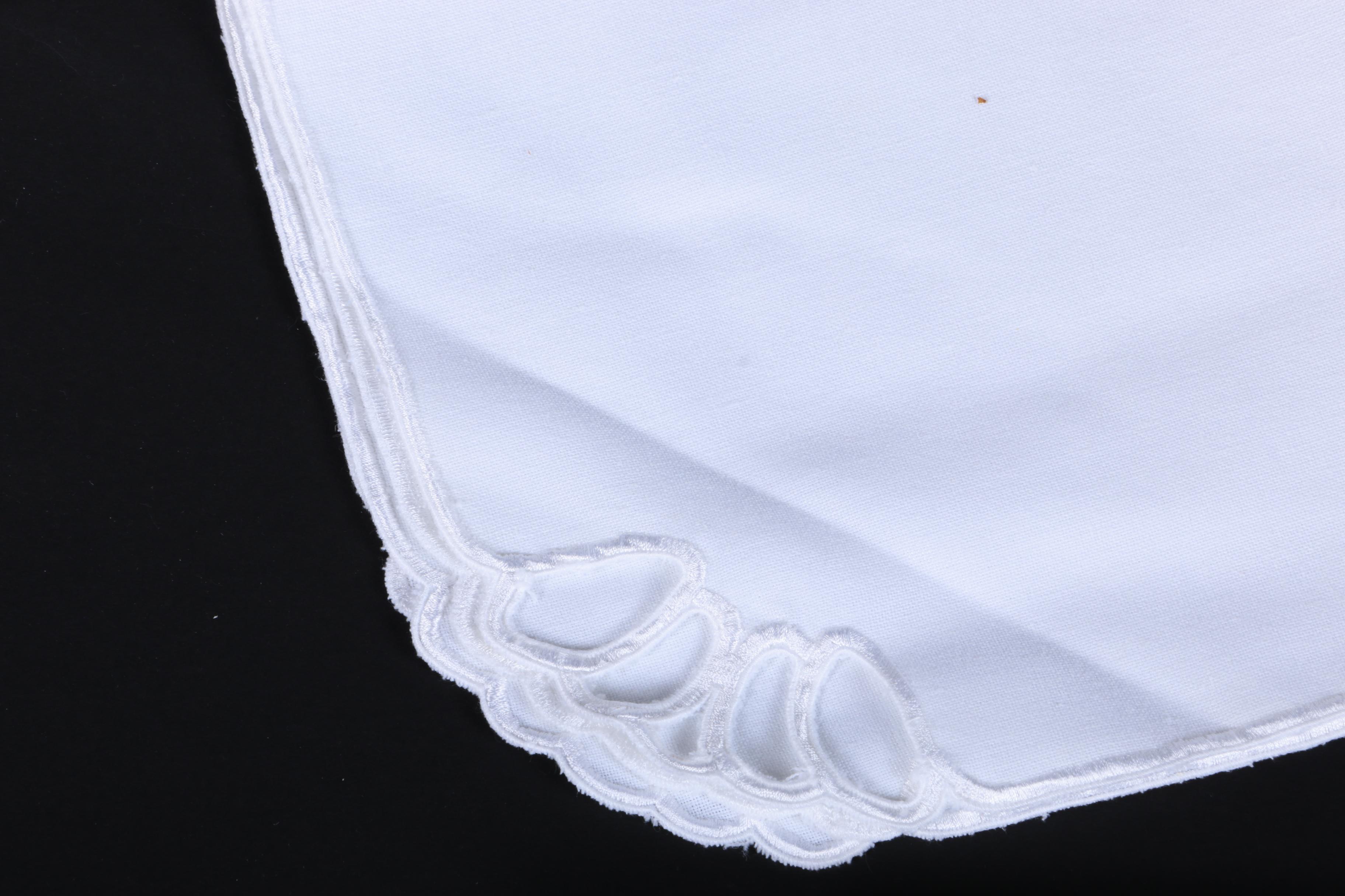 Assortment of Vintage Linens