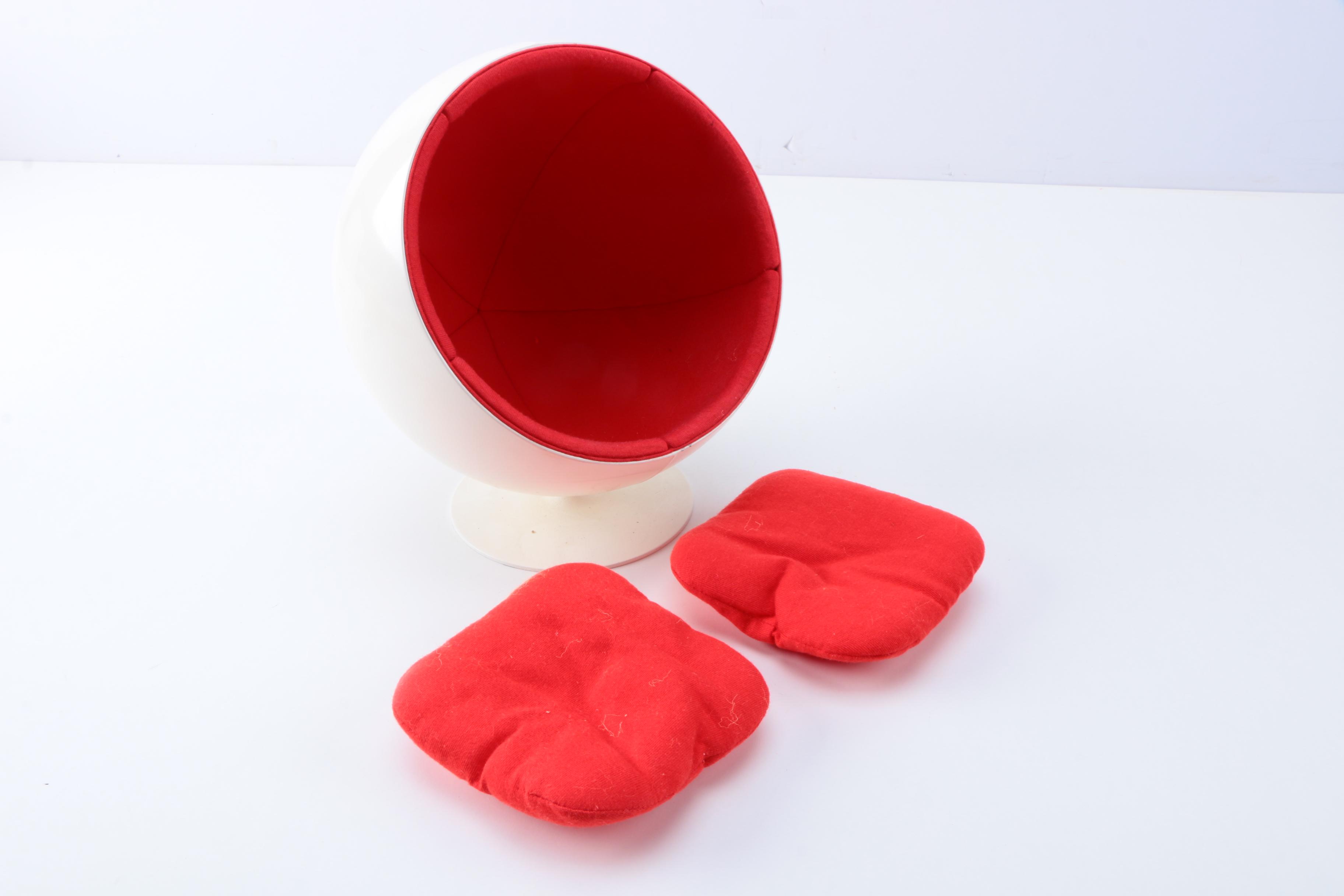 Vitra Design Museum Miniature Chair and Doll
