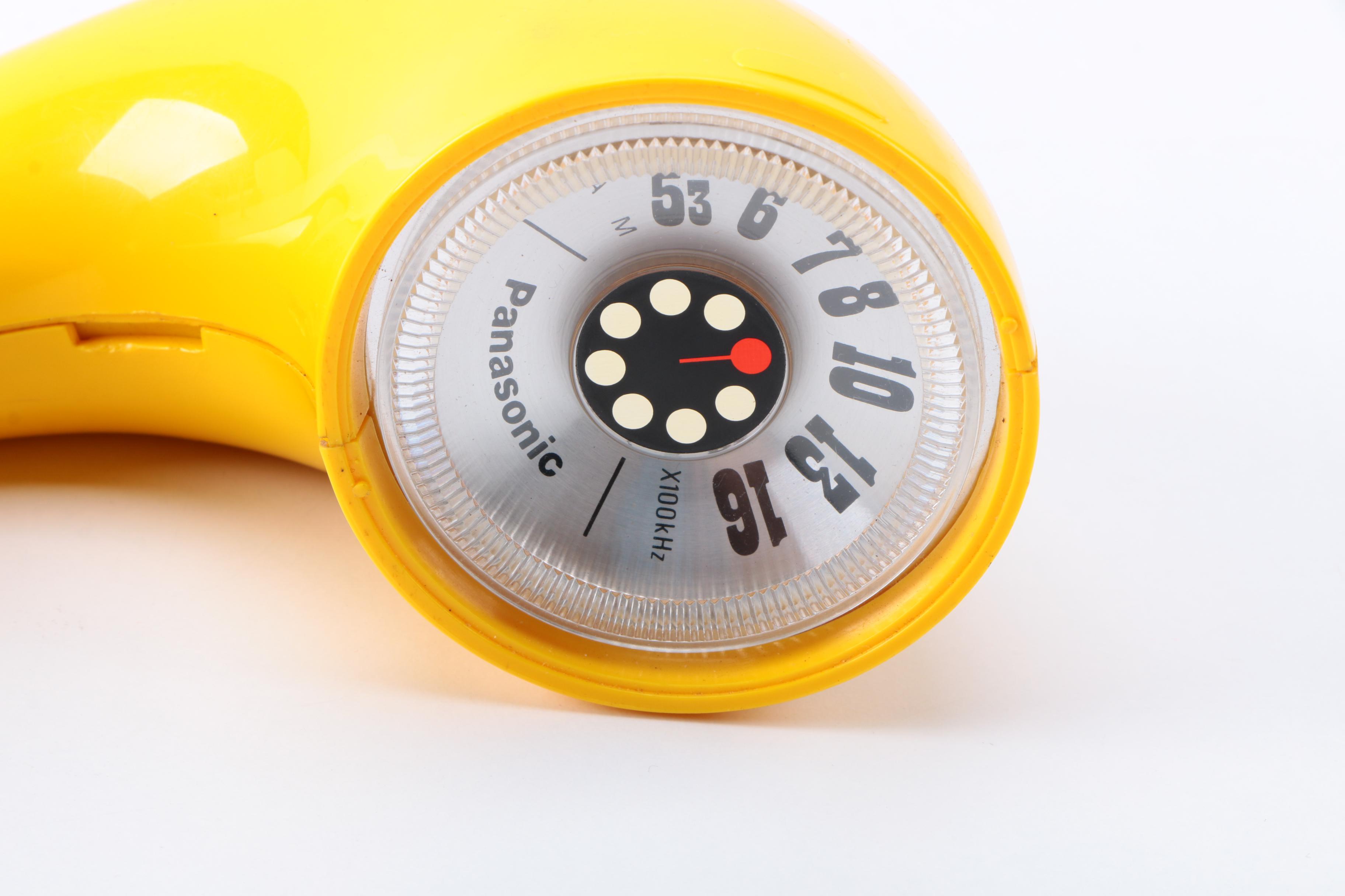 Vintage Panasonic Toot-A-Loop Radio