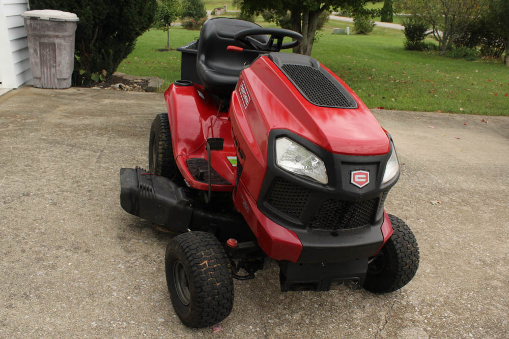 YT3000 Craftsman riding Lawn Mower and Trailer