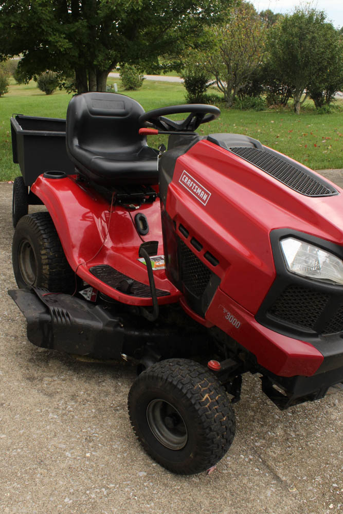 YT3000 Craftsman riding Lawn Mower and Trailer