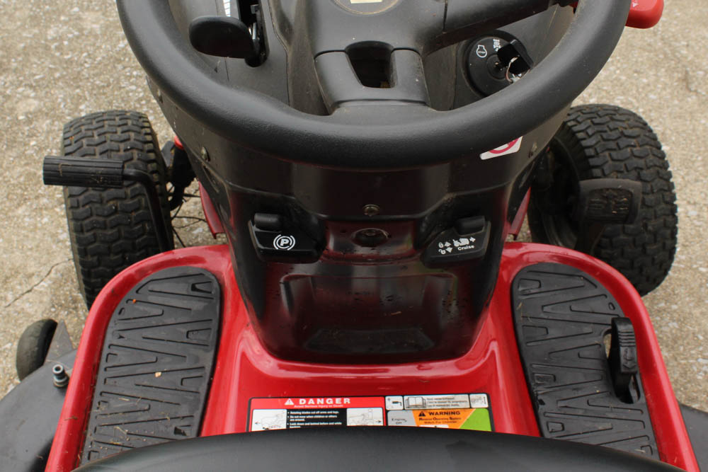 YT3000 Craftsman riding Lawn Mower and Trailer