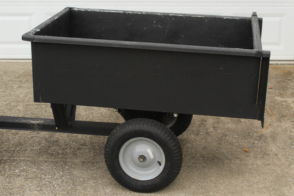 YT3000 Craftsman riding Lawn Mower and Trailer