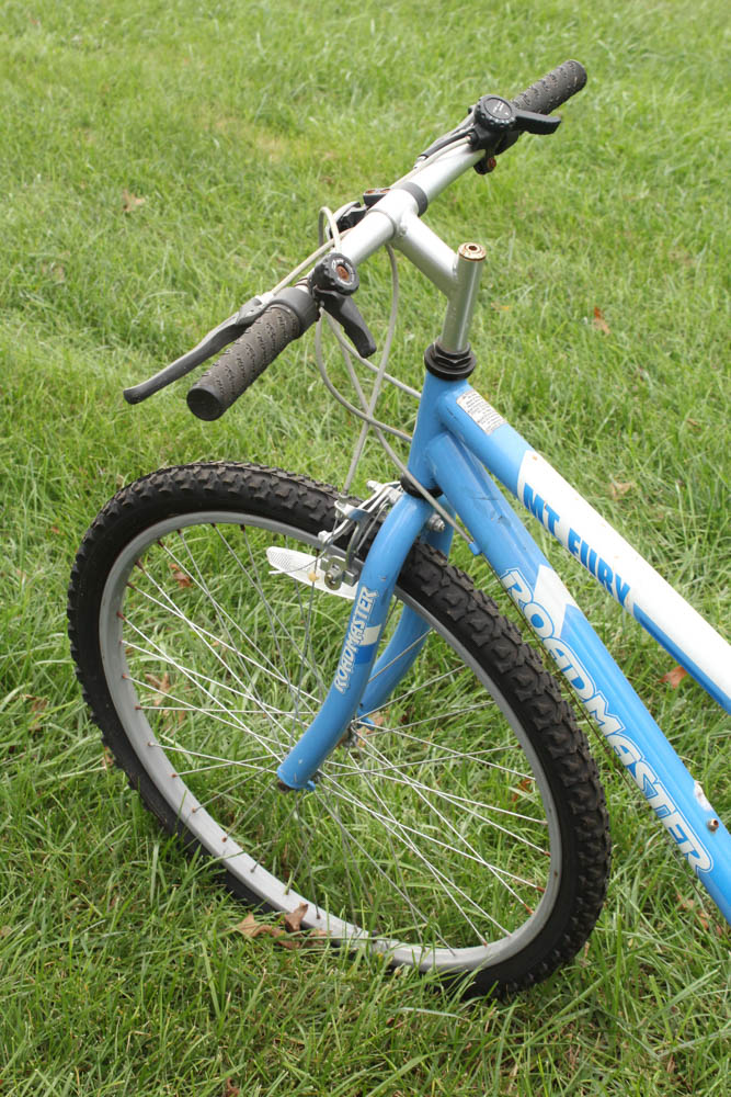 Women's Roadmaster 15-Speed Mountain Fury Bicycle