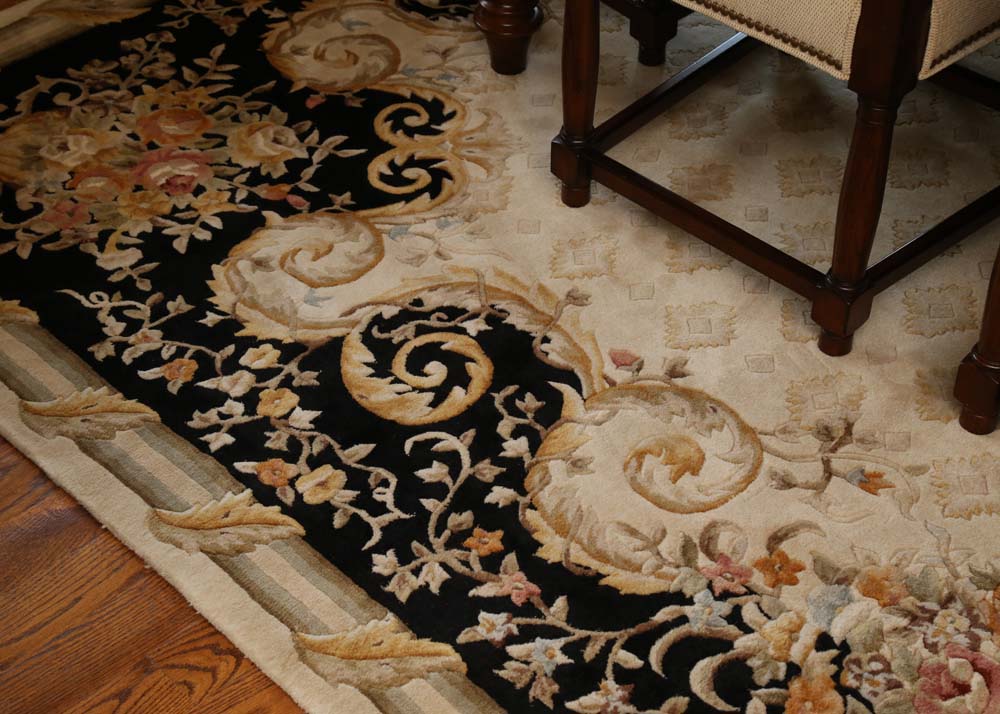 Capel "Antoinette" Machine Tufted Area Rug