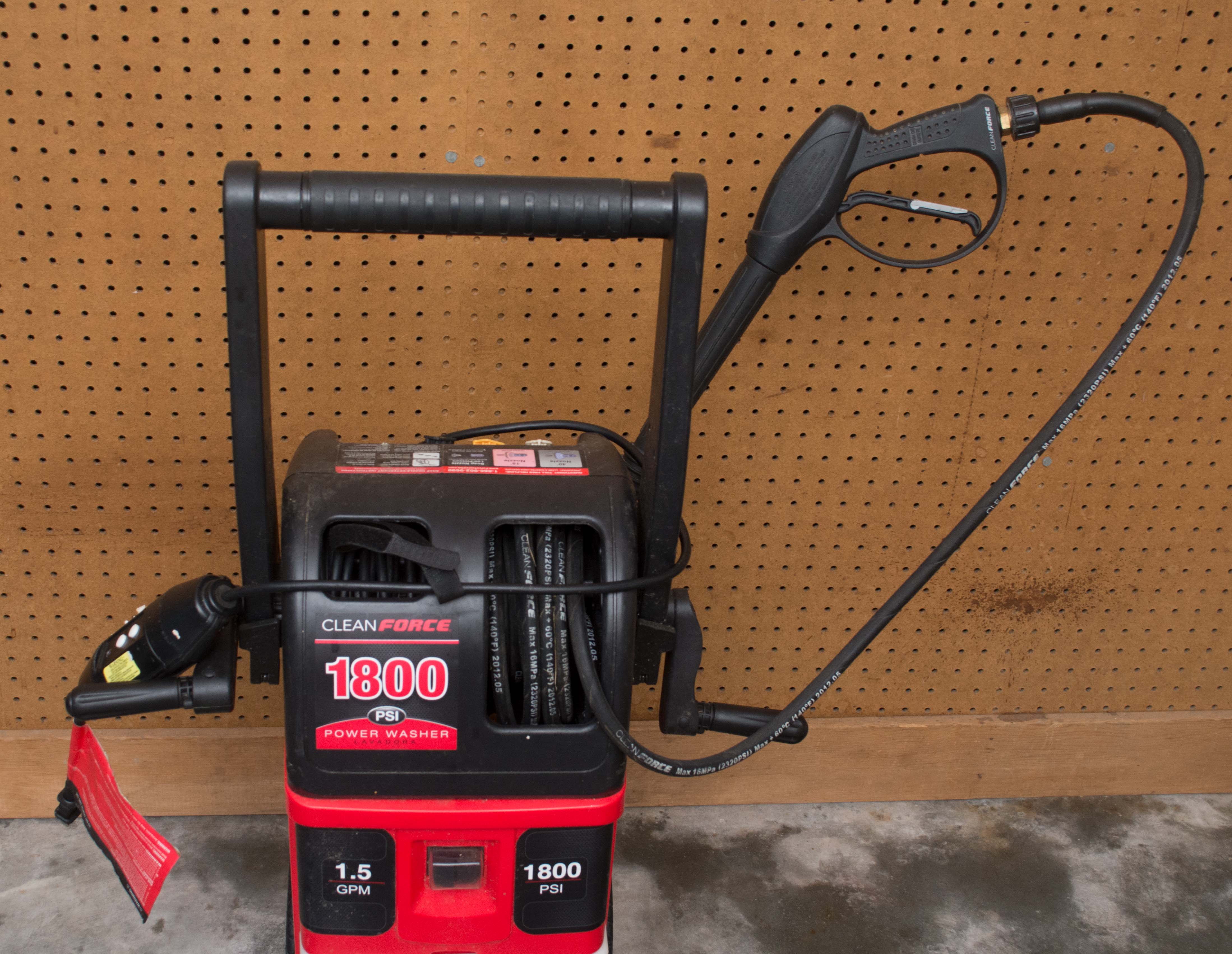 Clean Force 1800 PSI Power Washer Lavadora
