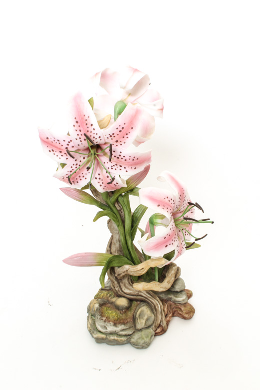 Boehm Limited Edition Porcelain Sculpture "Rubrum Lillies"