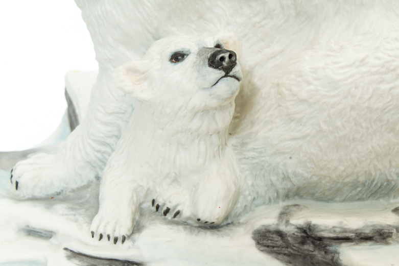 Boehm Vintage Porcelain Polar Bear with Cubs Signed by Helen Boehm