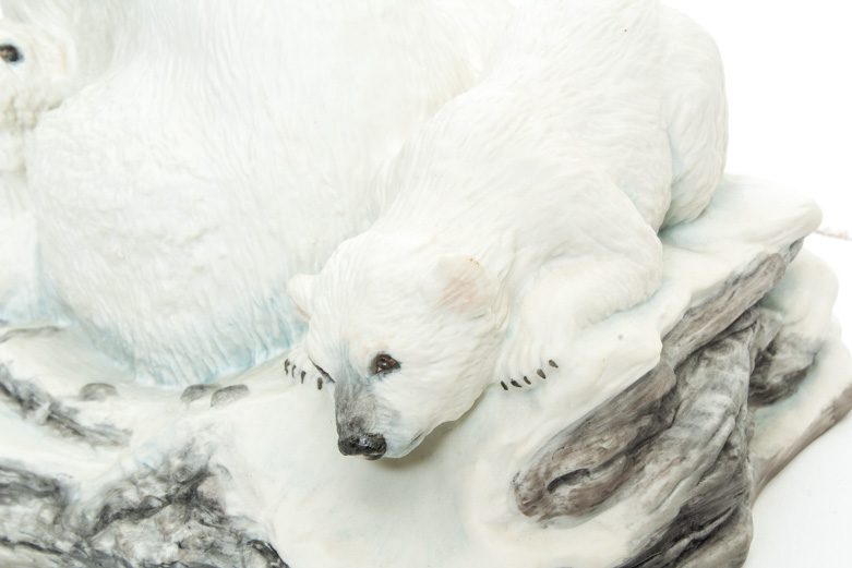 Boehm Vintage Porcelain Polar Bear with Cubs Signed by Helen Boehm