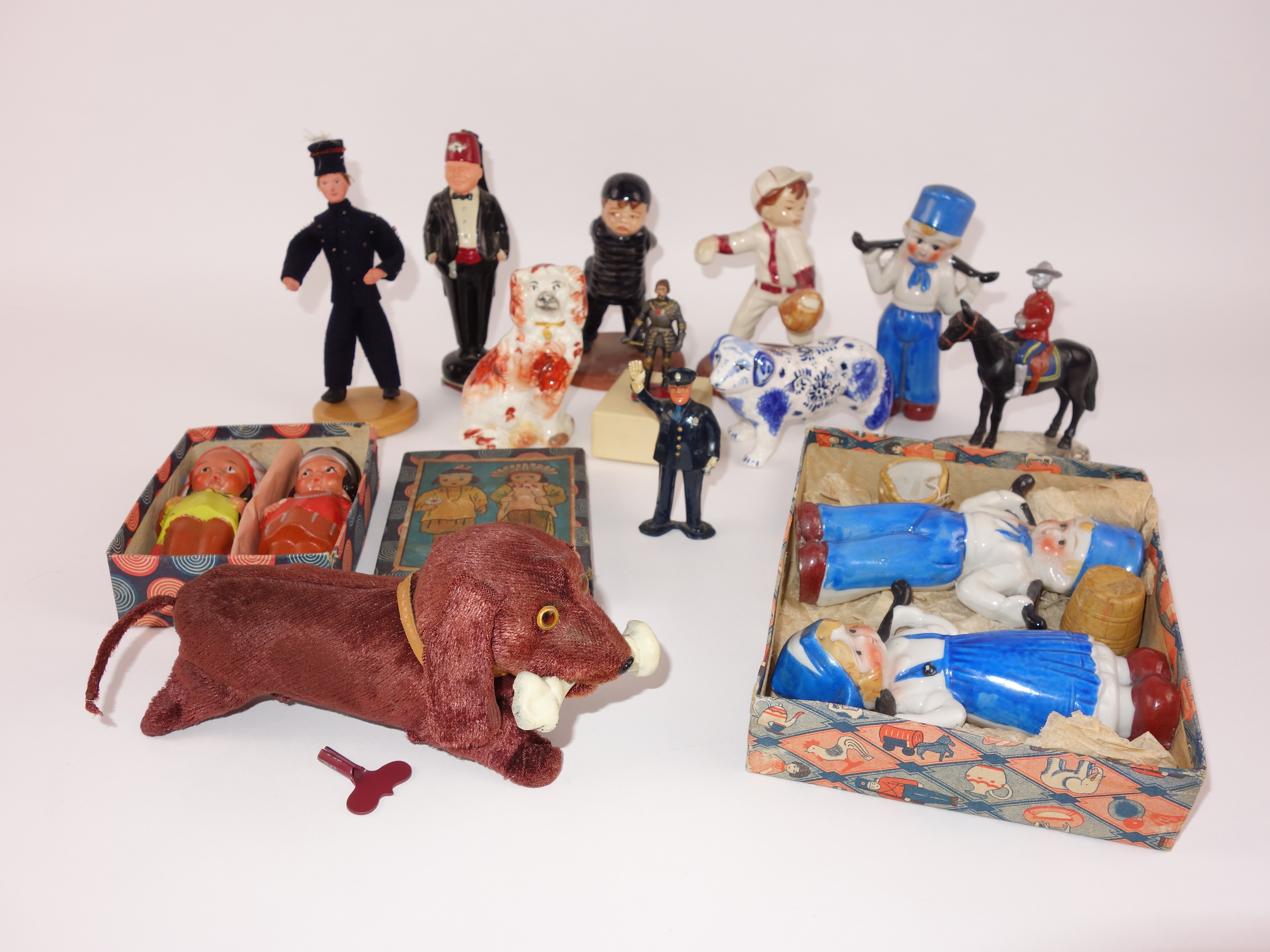 Vintage Small Figurines