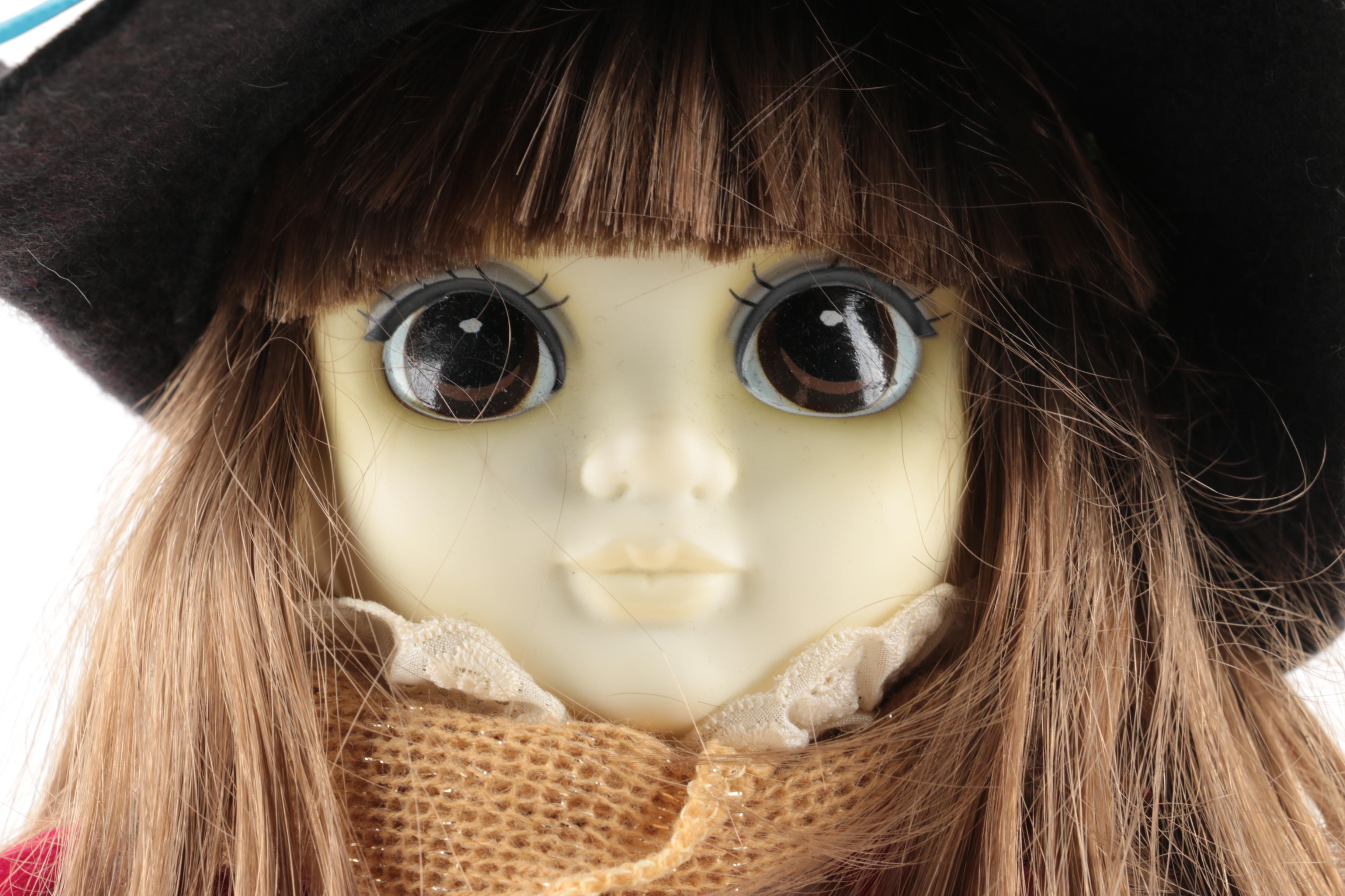 Margaret Keane International Big-Eye Children Collection Doll