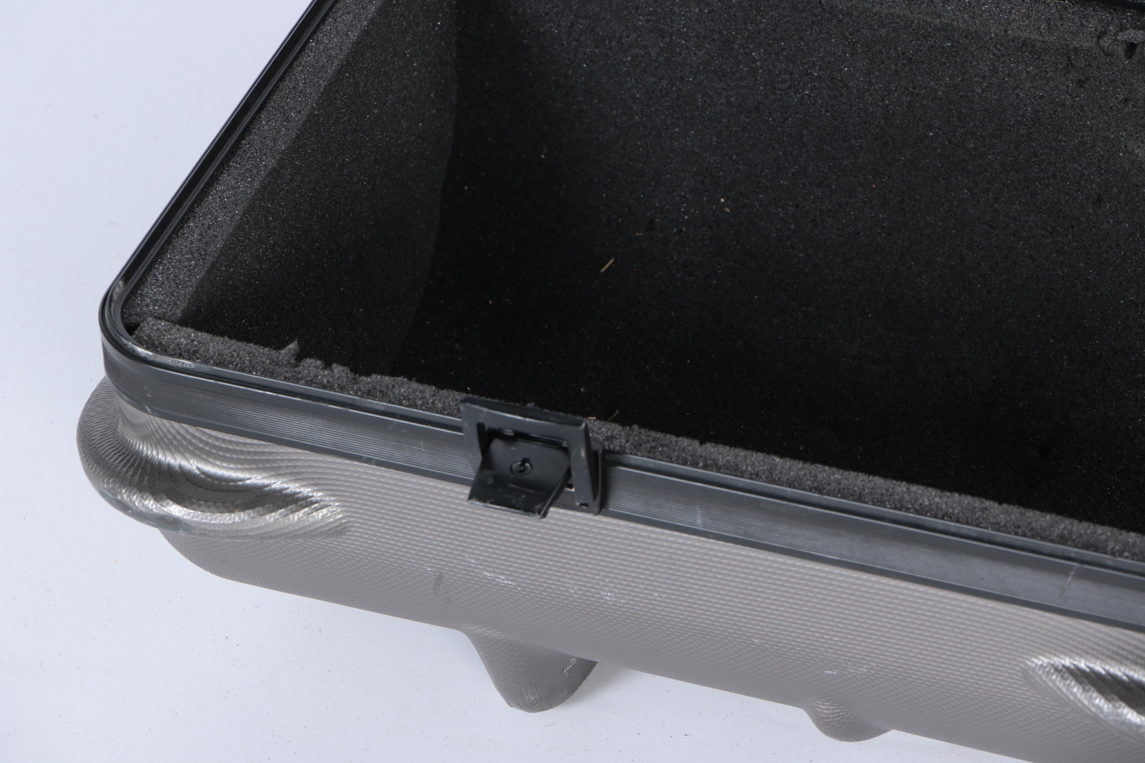 Club Champ "The Air Porter" Hard Golf Travel Case