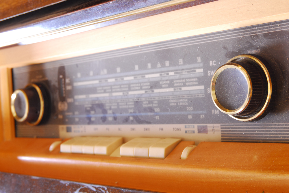 Grundig Stereo Console