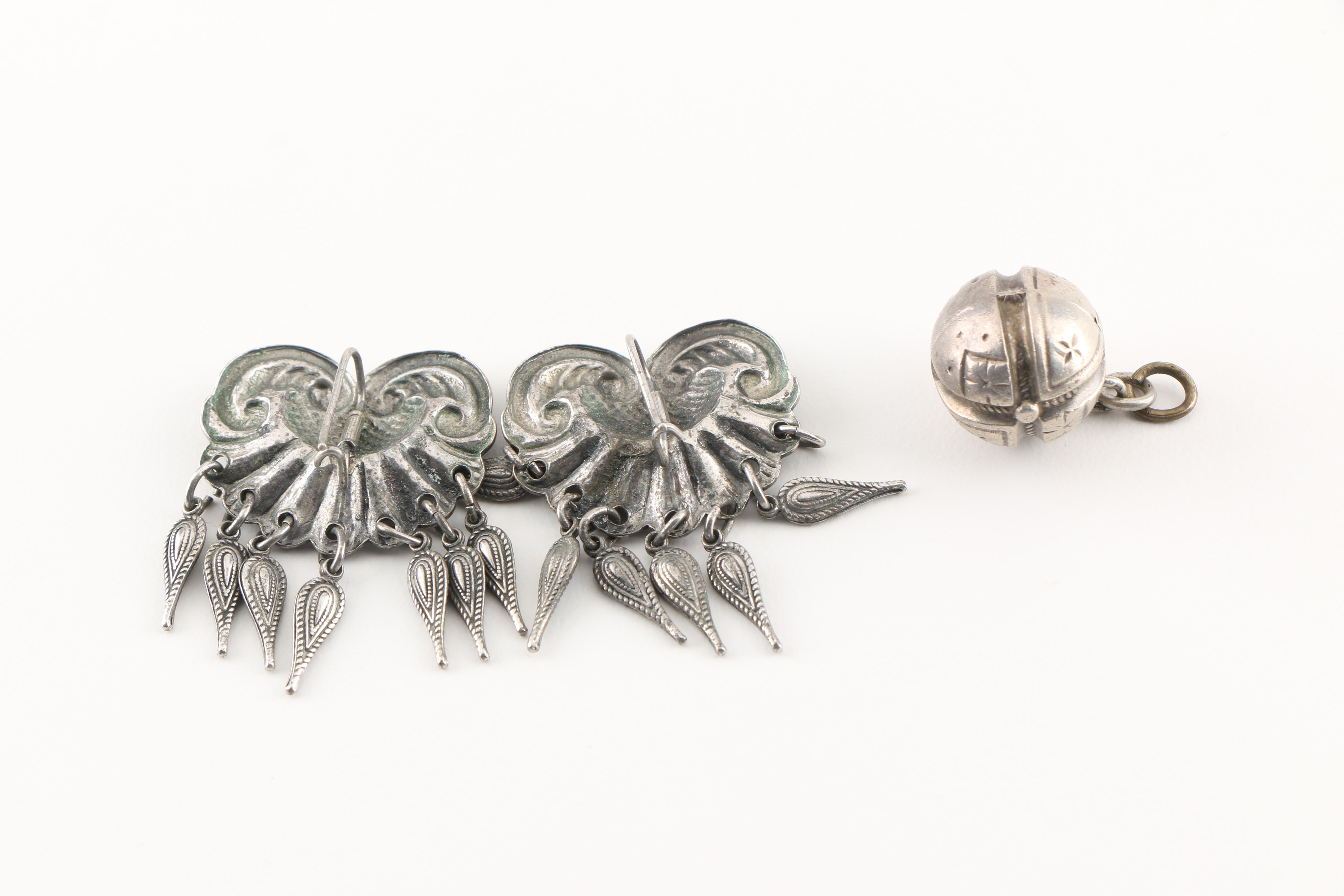 Selection of Vintage Jewelry Featuring Sterling and 800 Silver