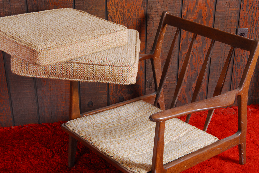 Vintage Mid Century Modern Mahogany Lounge Chair