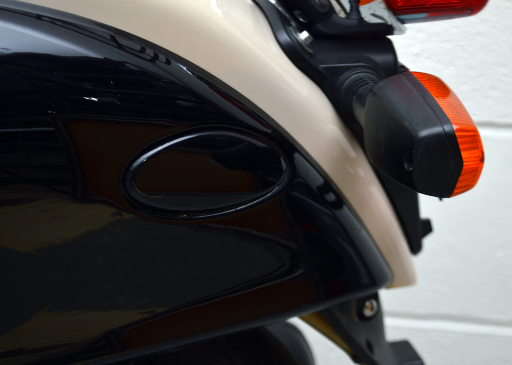 2001 Yamaha Vino 50 Scooter