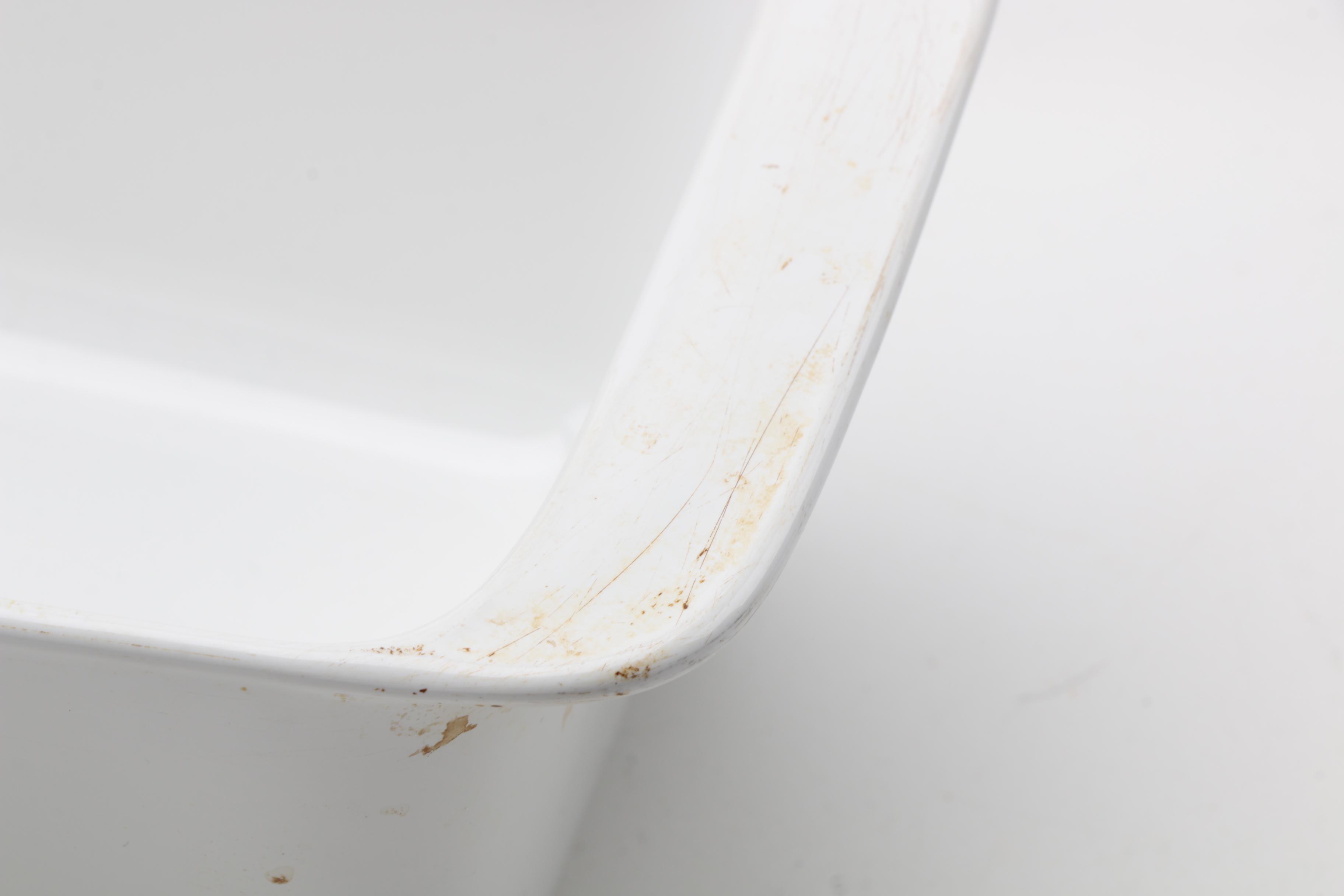 Ovenware Assortment Including Pyrex and Corning Ware