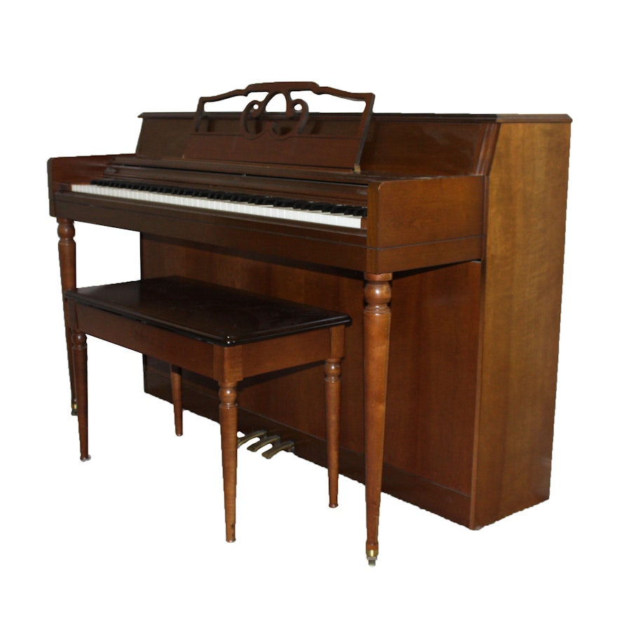 Vintage Wurlitzer Spinet Piano