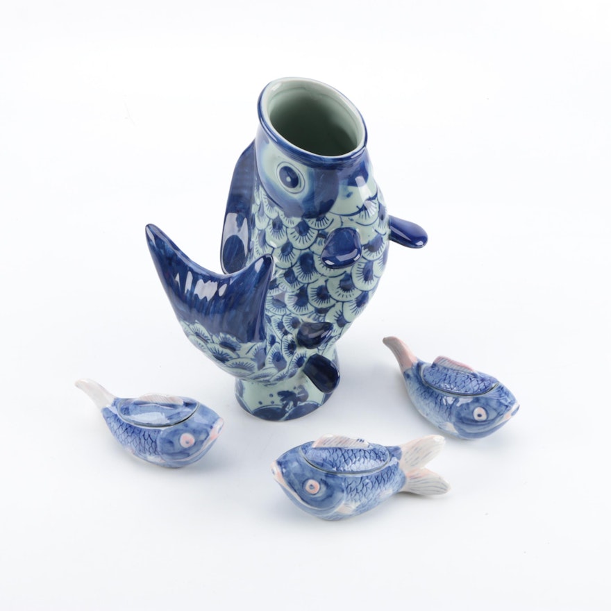 Chinese Blue and White Ceramic Fish Vase with Covered Fish Dishes