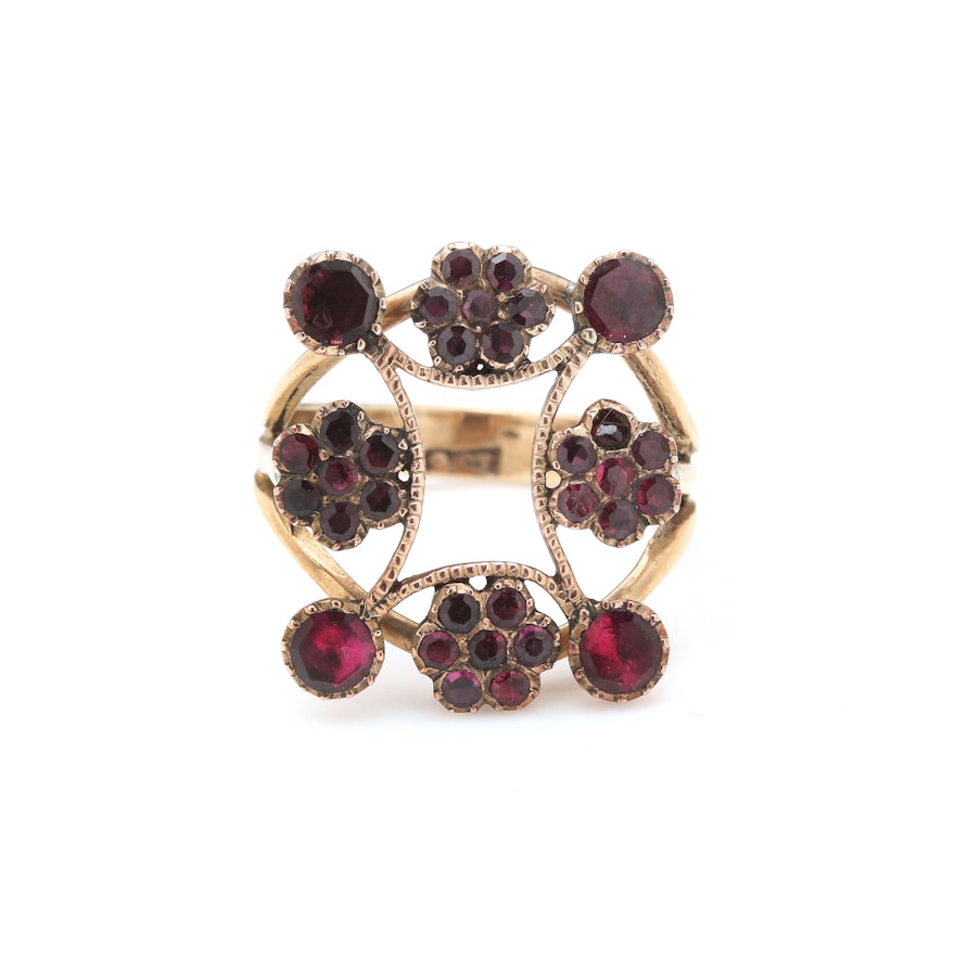 9K Yellow Gold Rhodolite Garnet Ring