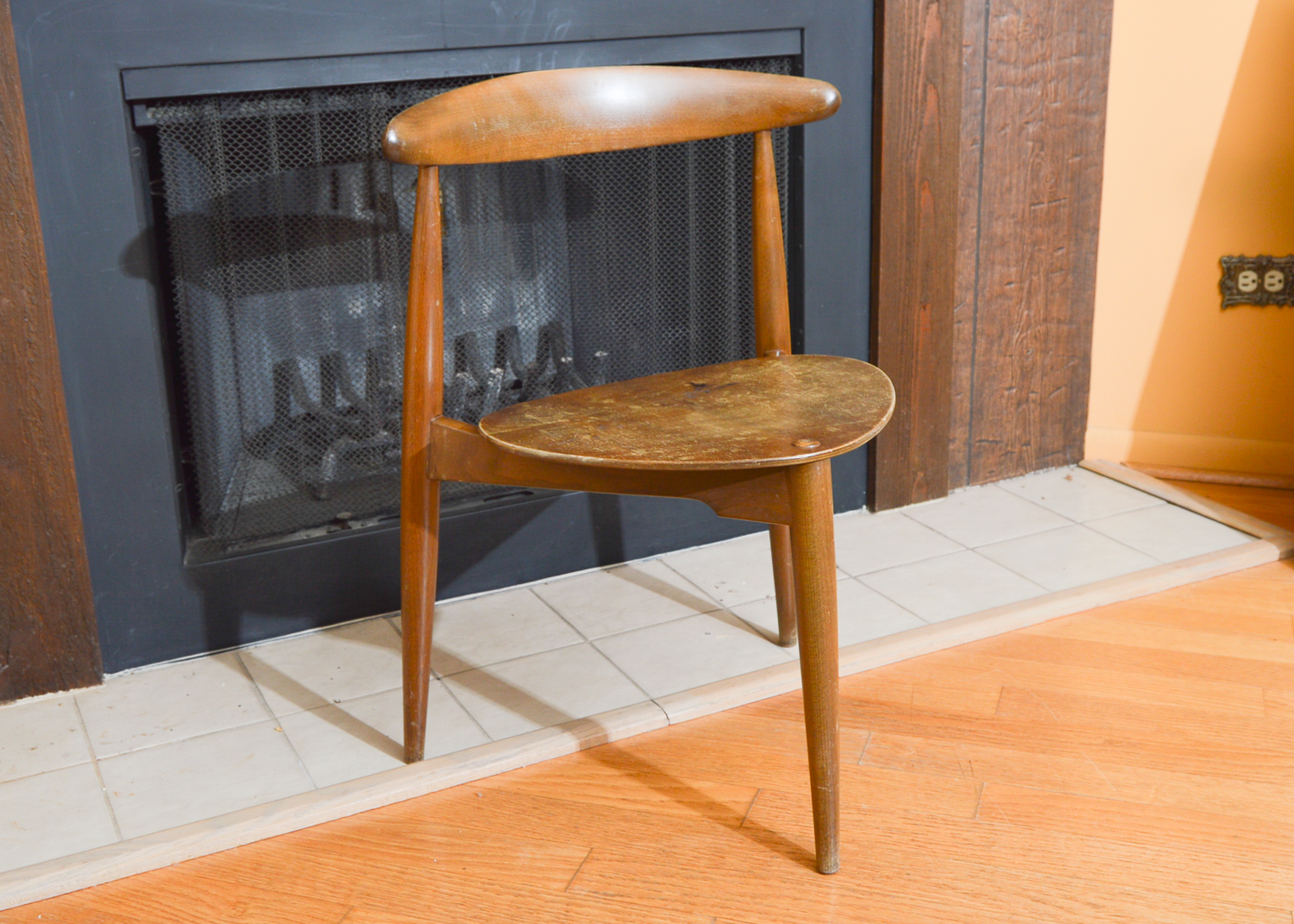 Set of Six Mid Century Modern Dining Chairs