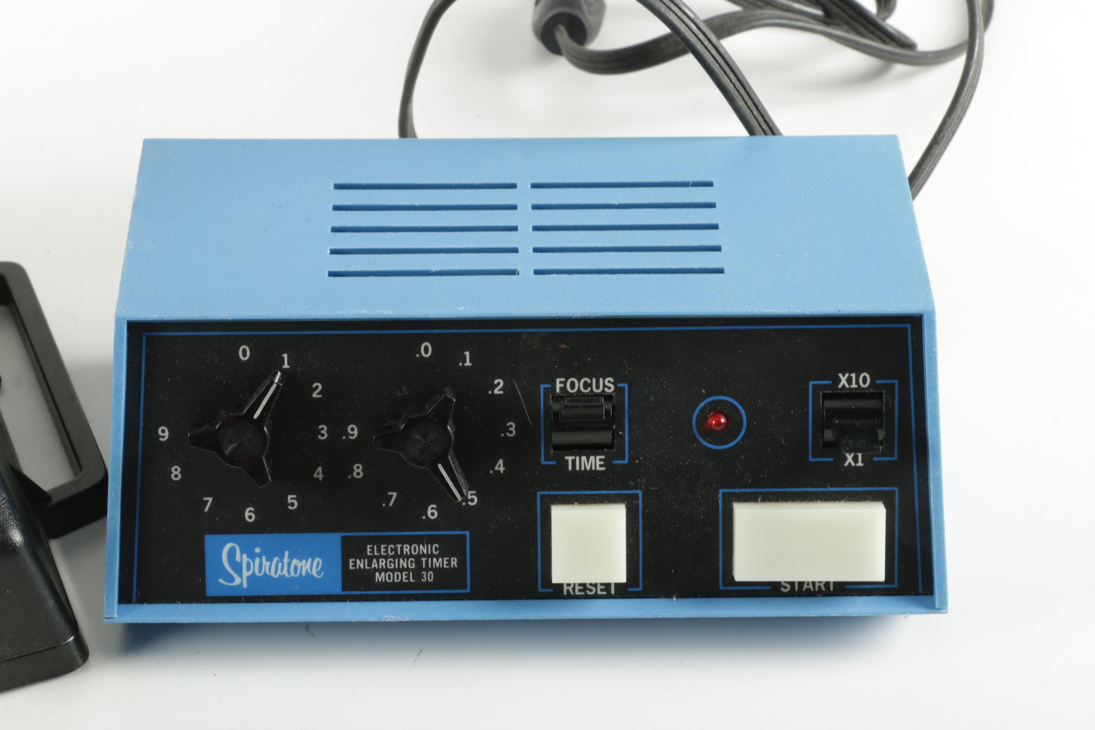 Photo Enlarging Equipment