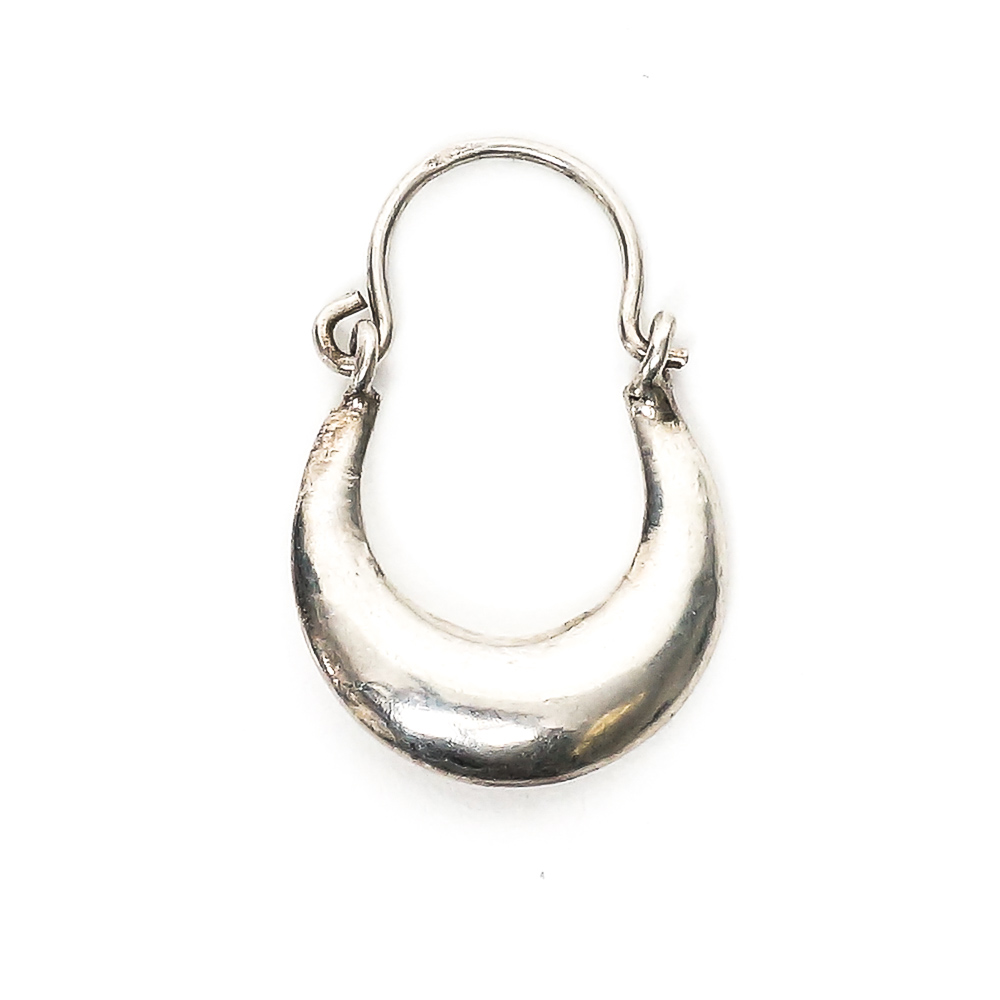 Assortment of Sterling Silver Jewelry Including Mother of Pearl