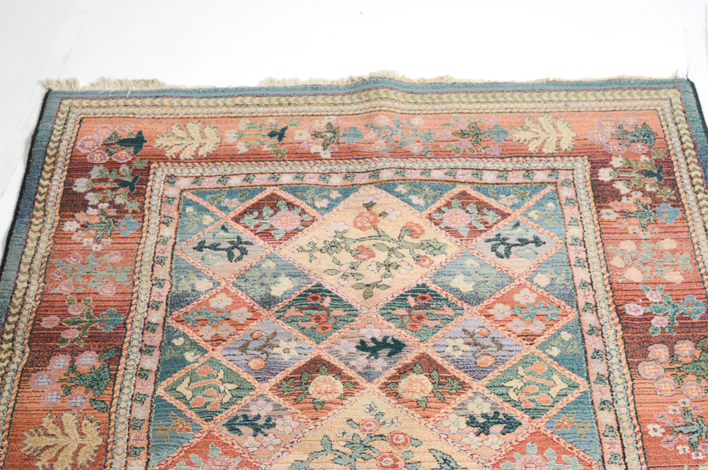 Power Loomed Persian-Style Area Rug