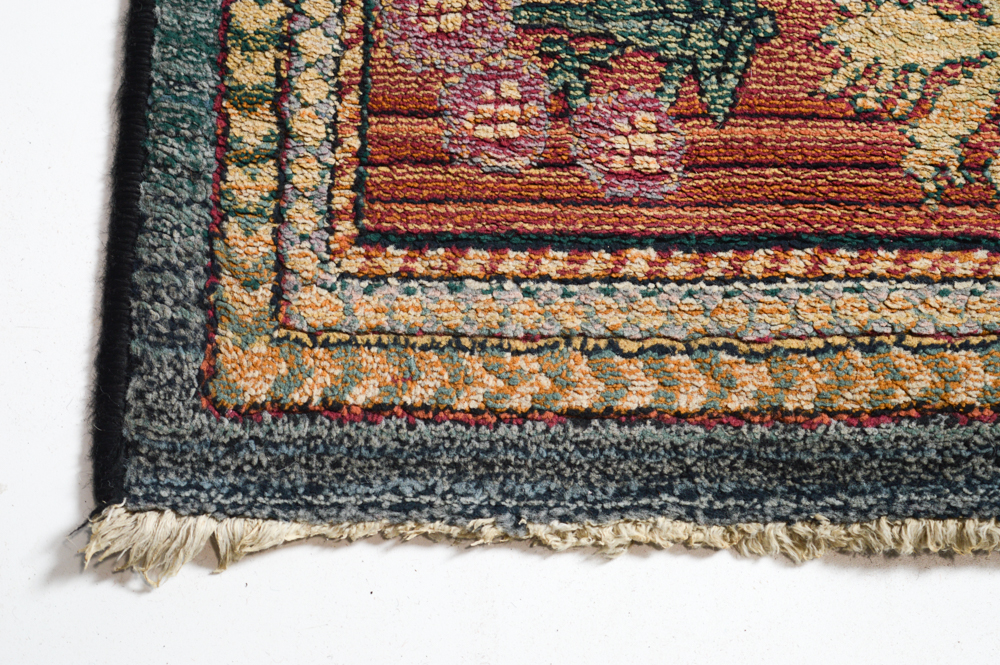Power Loomed Persian-Style Area Rug