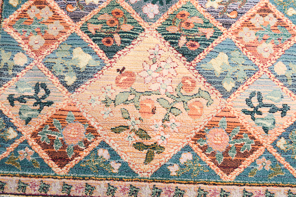 Power Loomed Persian-Style Area Rug