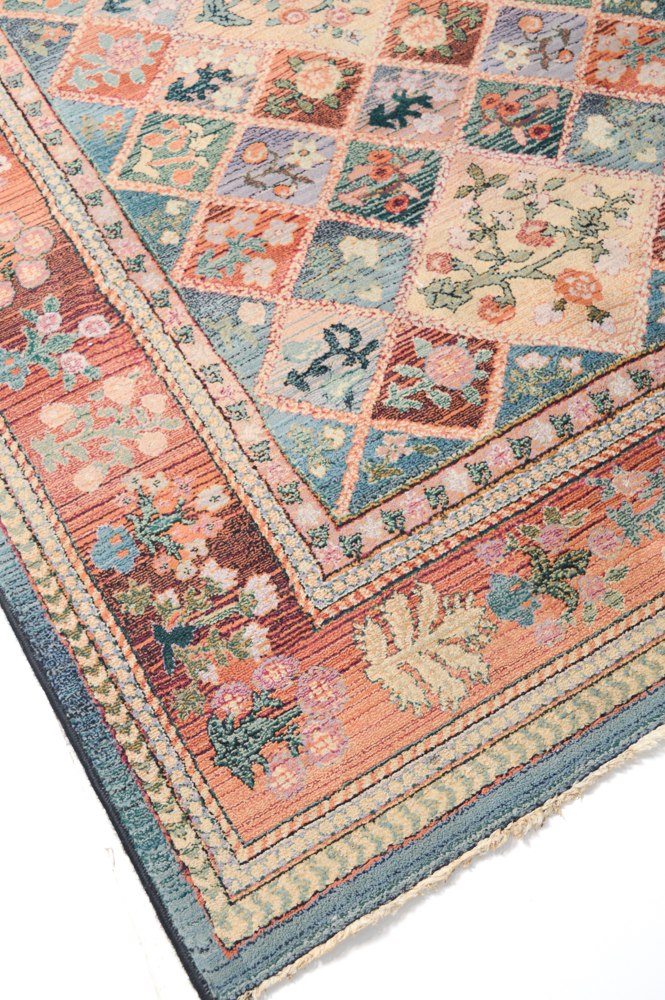 Power Loomed Persian-Style Area Rug