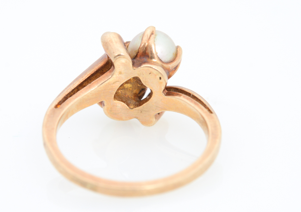 10K Yellow Gold Pearl Ring