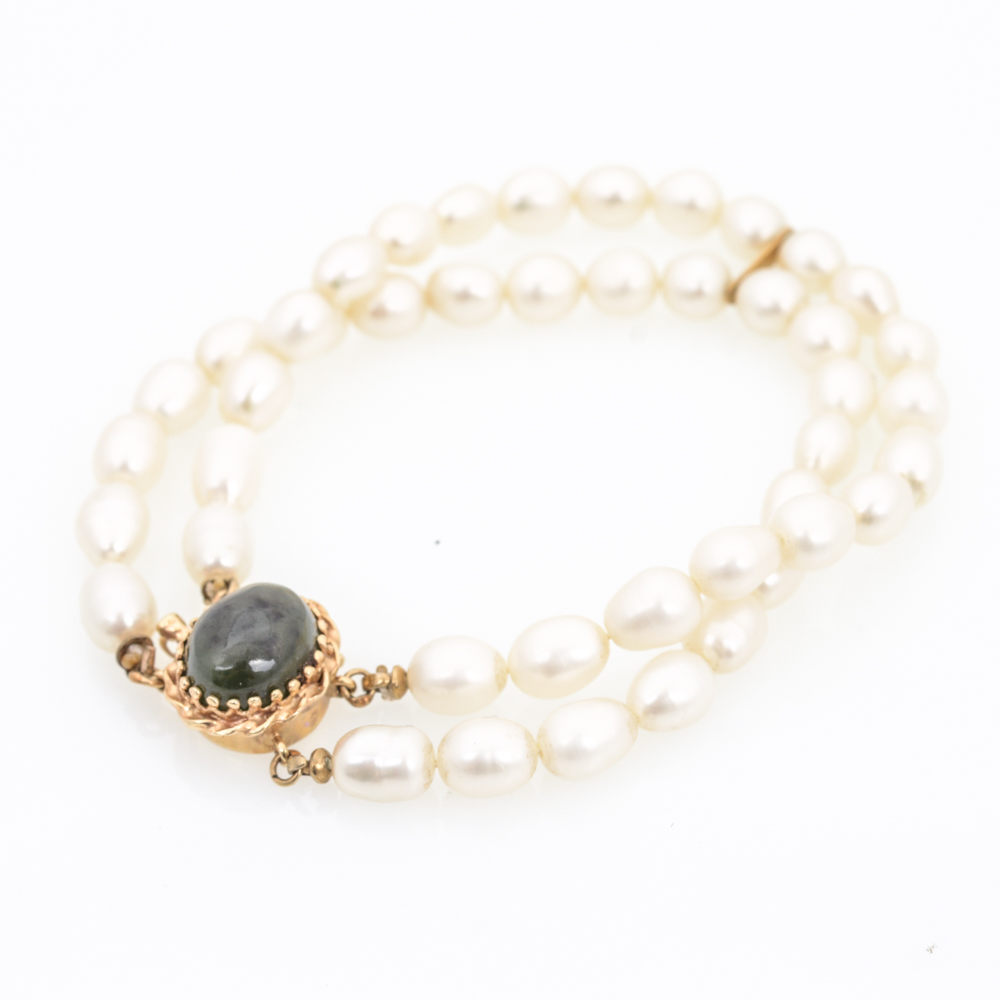 14K Gold Pearl and Nephrite Bracelet