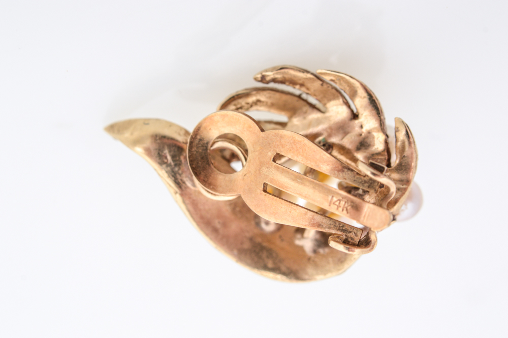 14K Yellow Gold Cultured Pearl Earrings.