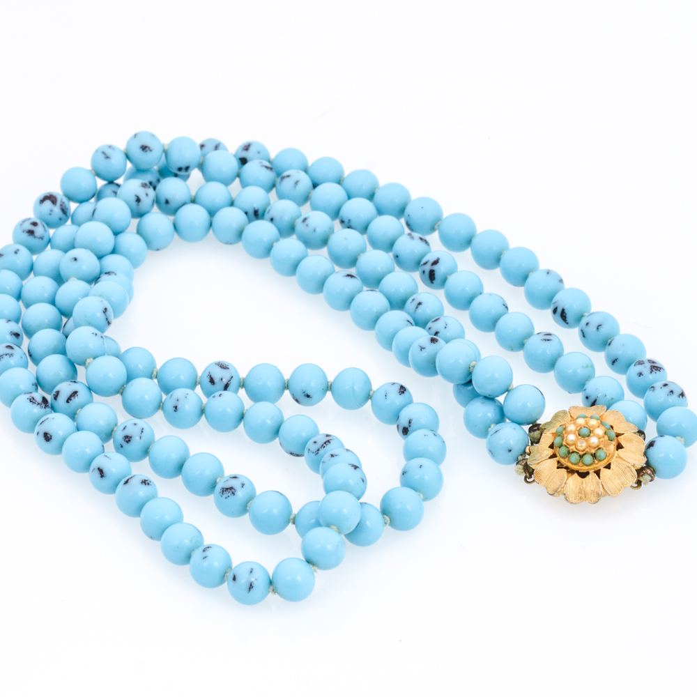 Vintage Turquoise Color Beaded Necklace