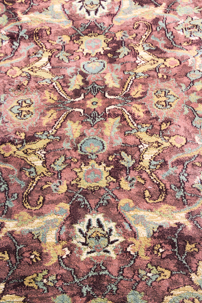 Machine Made Oriental Weavers of America Accent Rug