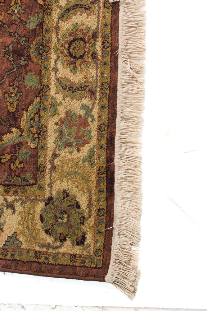 Machine Made Oriental Weavers of America Accent Rug